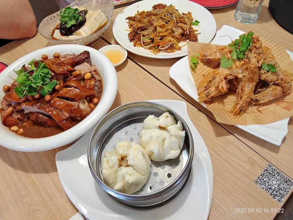 Restaurante Chino HongKongji 港記饭馆_Navas_slider_image_3