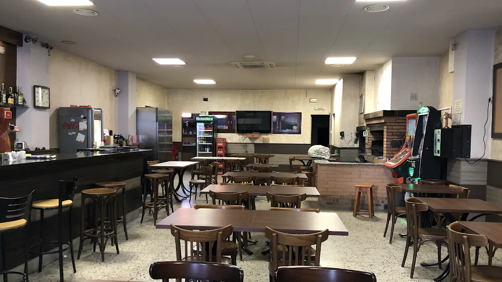 Fish & Wine by Fish in the world restaurant in Montalto Uffugo