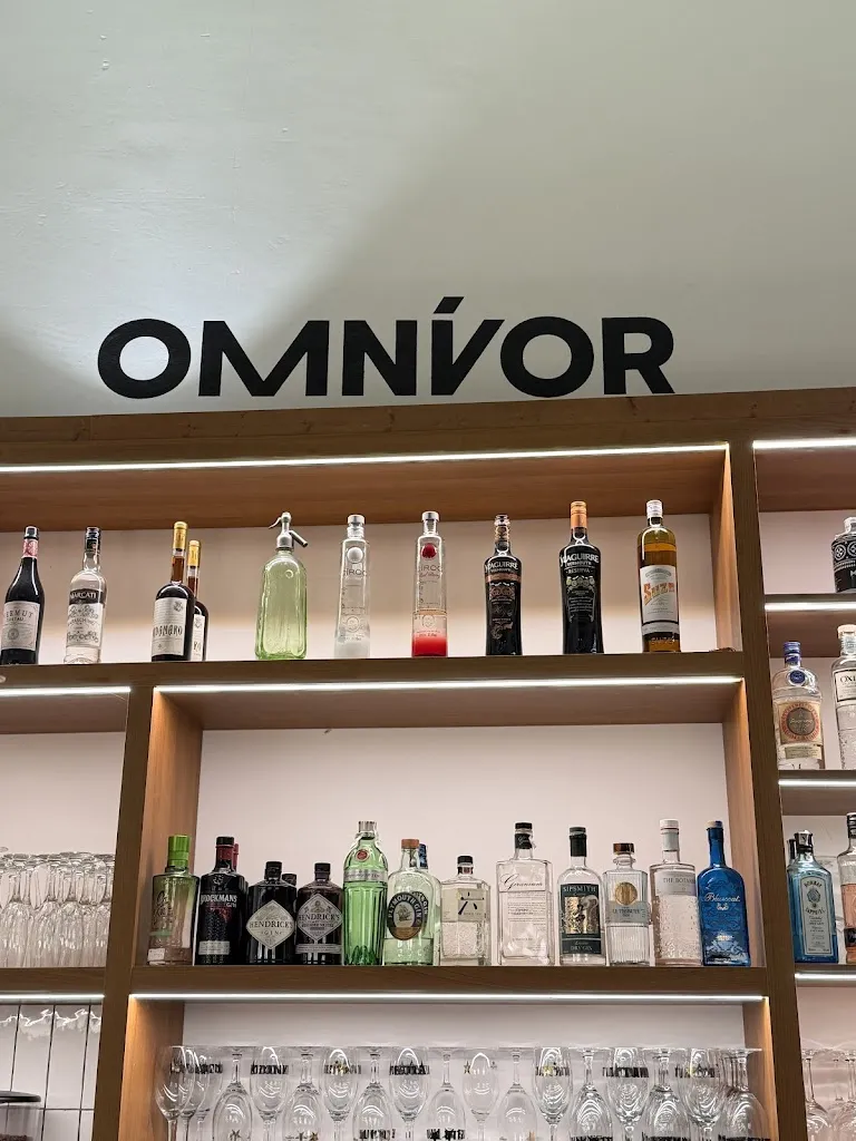 MERCÈ CASASAYAS CALVO_Omnívor - Vermouth / Restaurant / Cocktails_Olesa de Montserrat_review