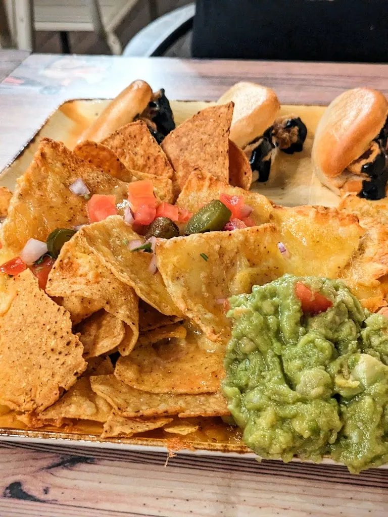 Omnívor - Vermouth / Restaurant / Cocktails_Olesa de Montserrat_slider_image_3