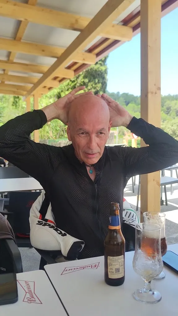 Bar El Punt D' Olesa_Olesa de Bonesvalls_slider_image_2