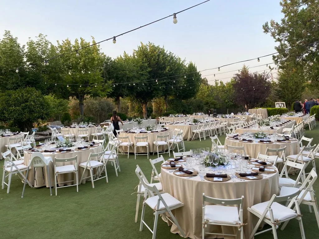 Masia El Xaloc Restaurant in Navarcles