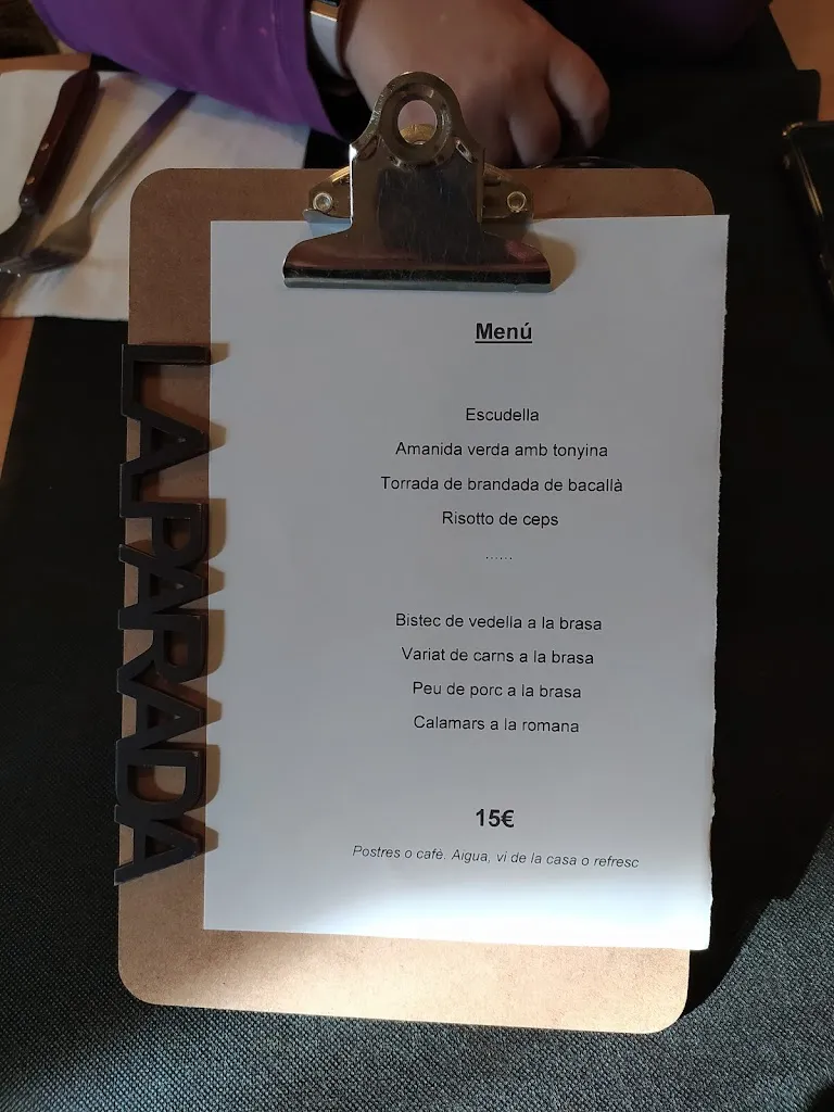 Menu_LA PARADA - bar restaurant_Olvan_image_1