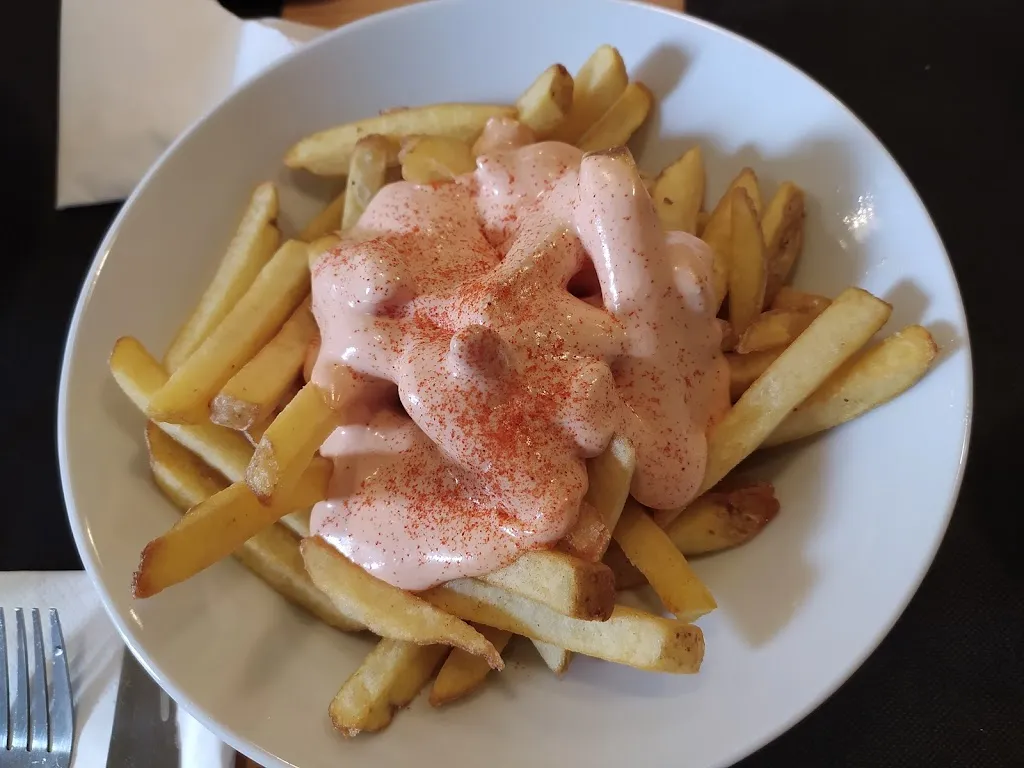 Menu_LA PARADA - bar restaurant_Olvan_image_8