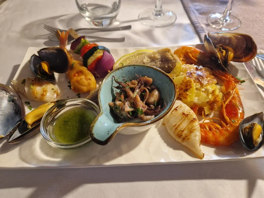 Restaurant Can Branques_Orís_slider_image_2