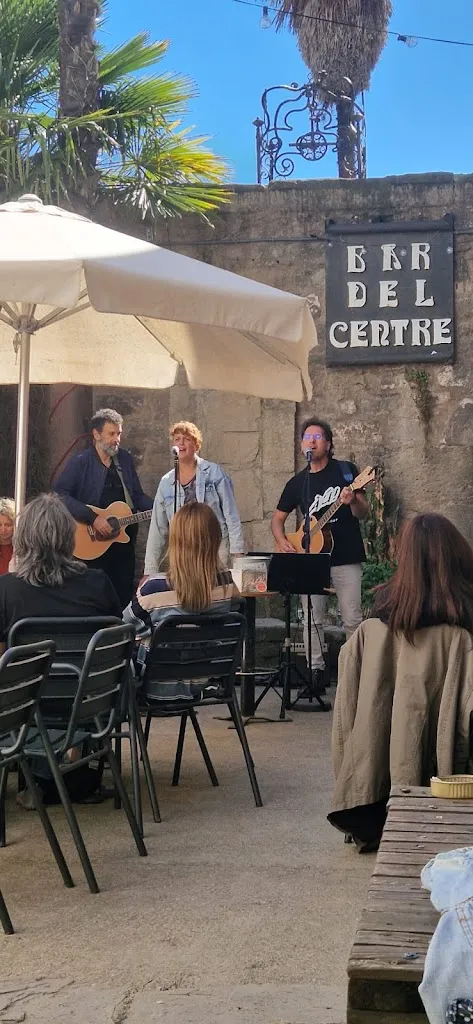 Bar el Centre d'Olost_Olost_slider_image_1