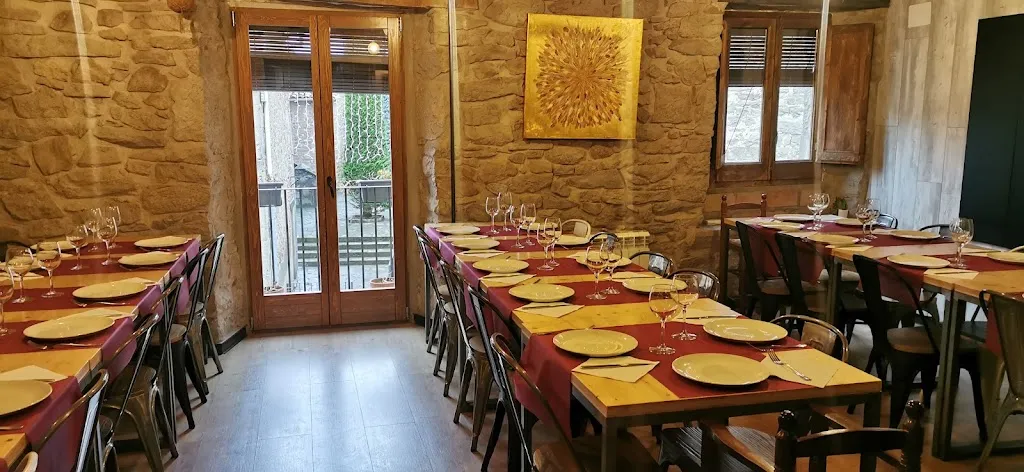 Cafè del Mig_Olost_slider_image_1