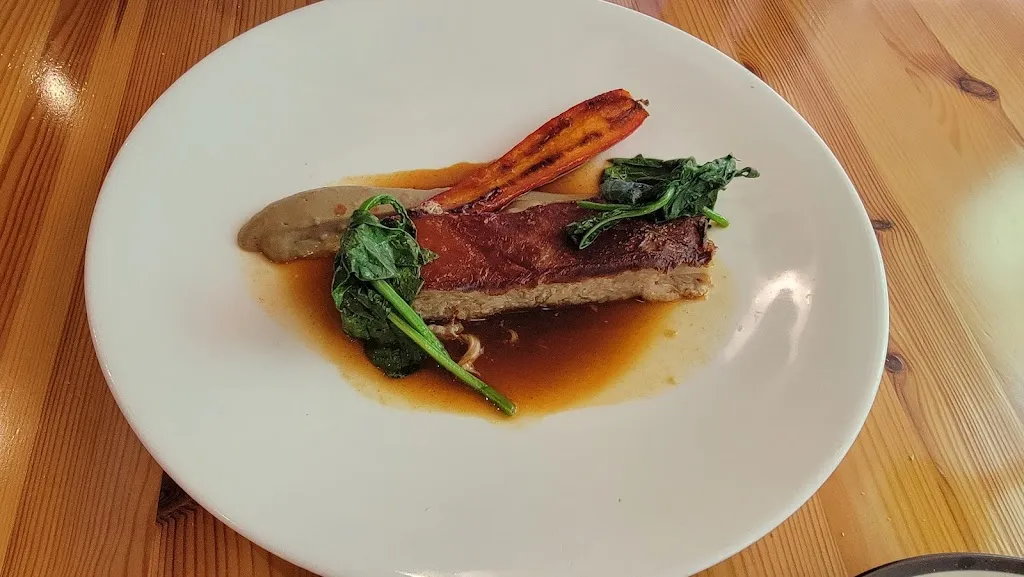 Valery Z_El Cigró d'Or_Olèrdola_review