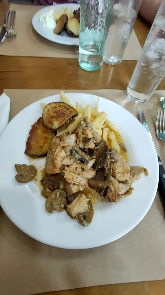 Oscar Li_Bar La Brasa_Pallejà_review