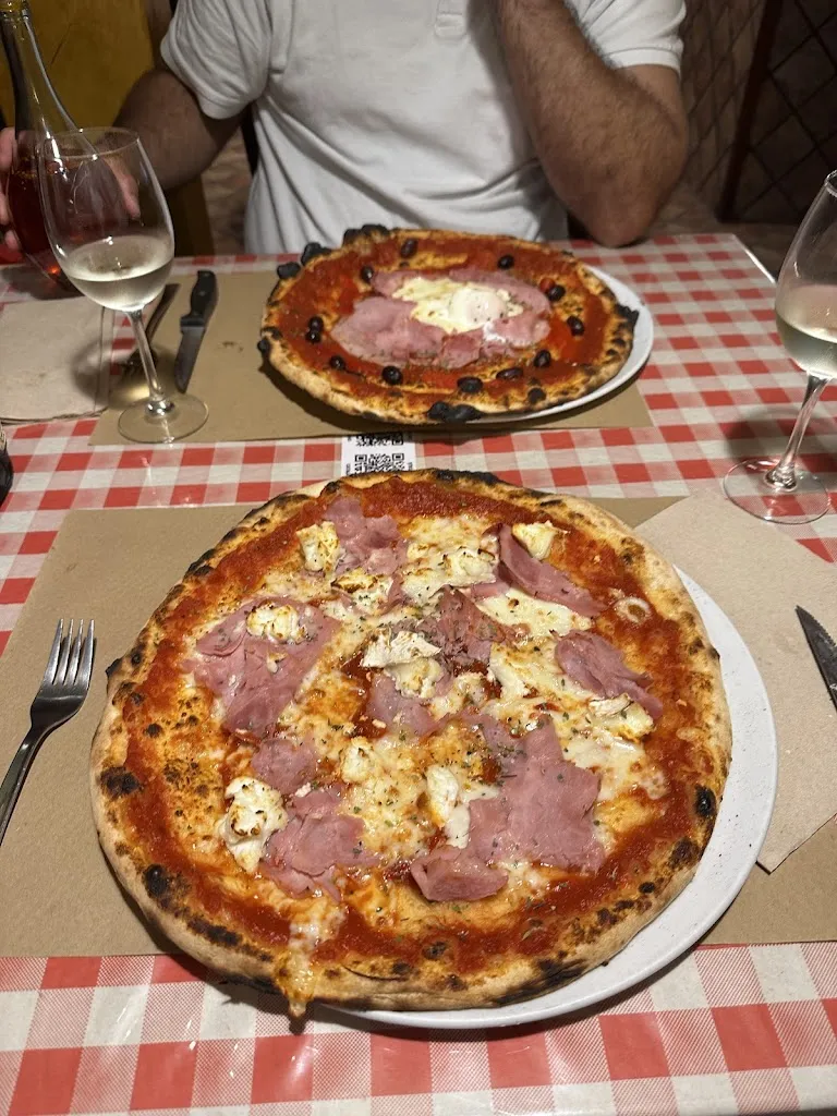 Restaurant Pizzeria Da Tulio_Pallejà_slider_image_2