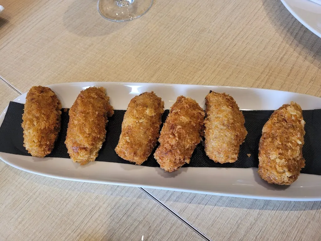 Susanna Lovera_4 CANYES restaurant_Papiol El_review