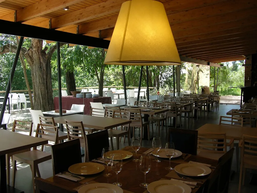 4 CANYES restaurant restaurant in Papiol El