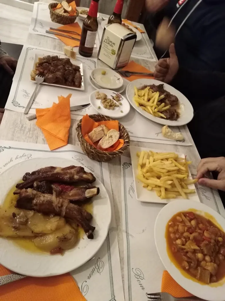 Cafè la Vila_Piera_slider_image_3