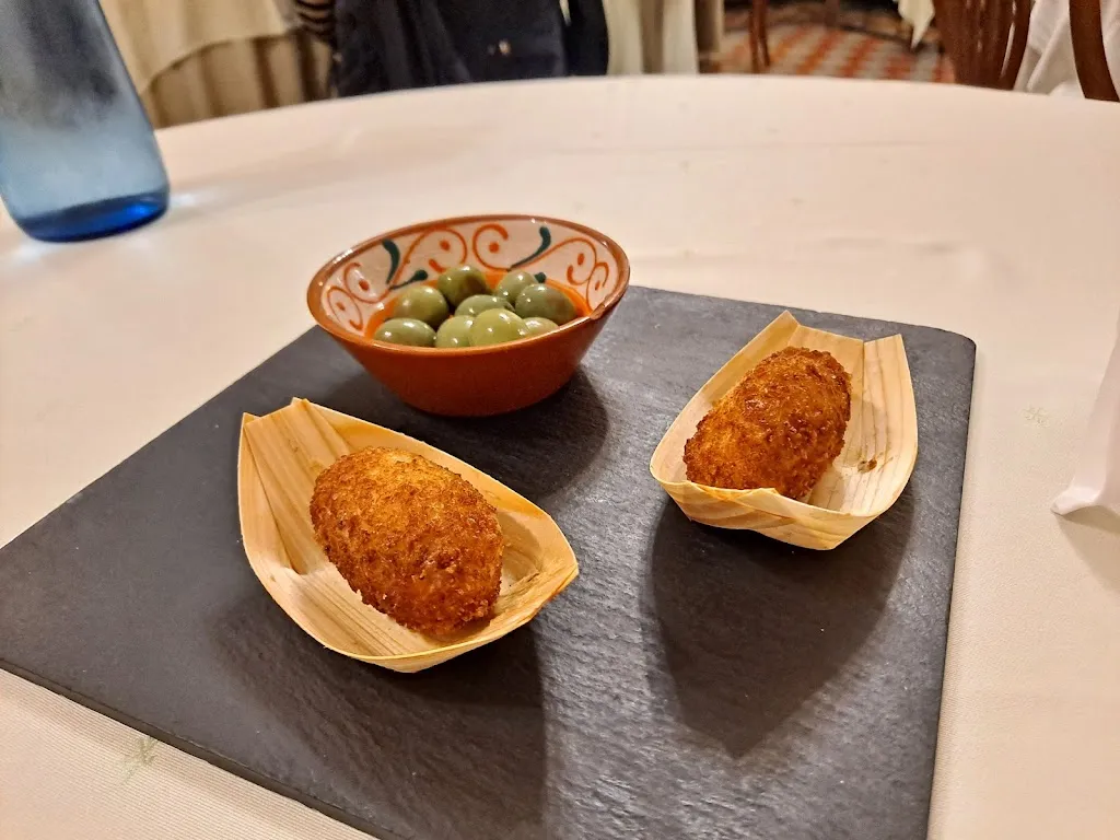 Lukas vD_CASA OMS RESTAURANT_Palafolls_recensione