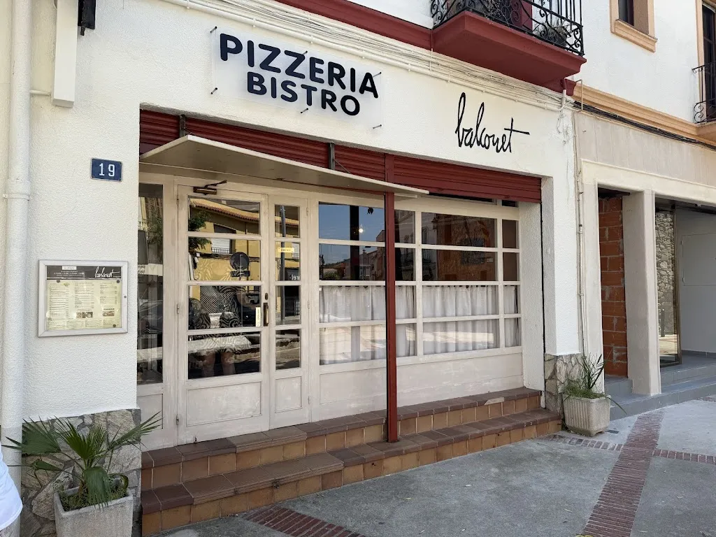 Marco M_Balconet Restaurant-Pizzeria_Palafolls_review