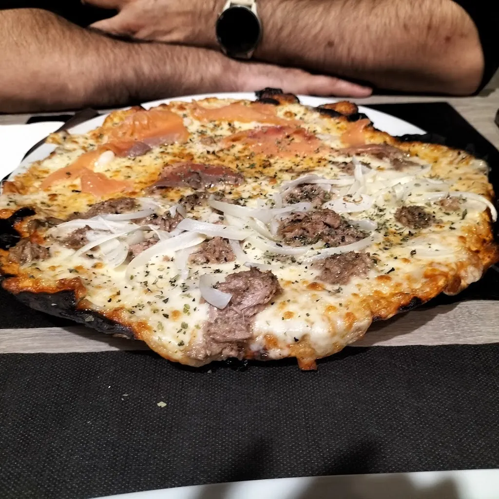 Balconet Restaurant-Pizzeria_Palafolls_slider_image_3