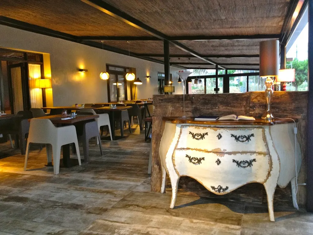 Hostal Solfina restaurant in Palafolls