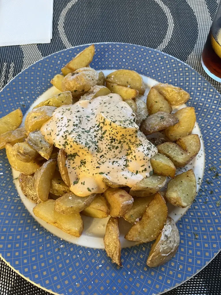 Juan David_Tahiti_Palafolls_review