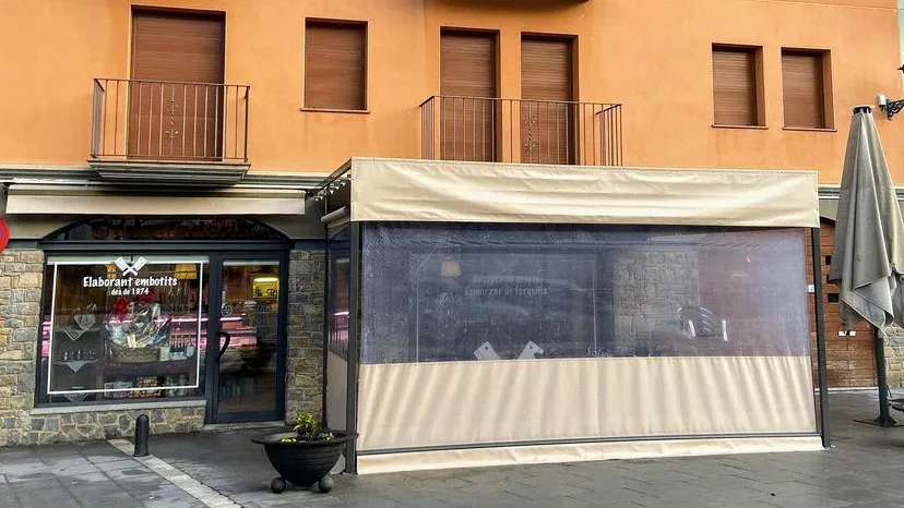 Cansaladeria Bar Falgàs restaurant in Pobla de Lillet La