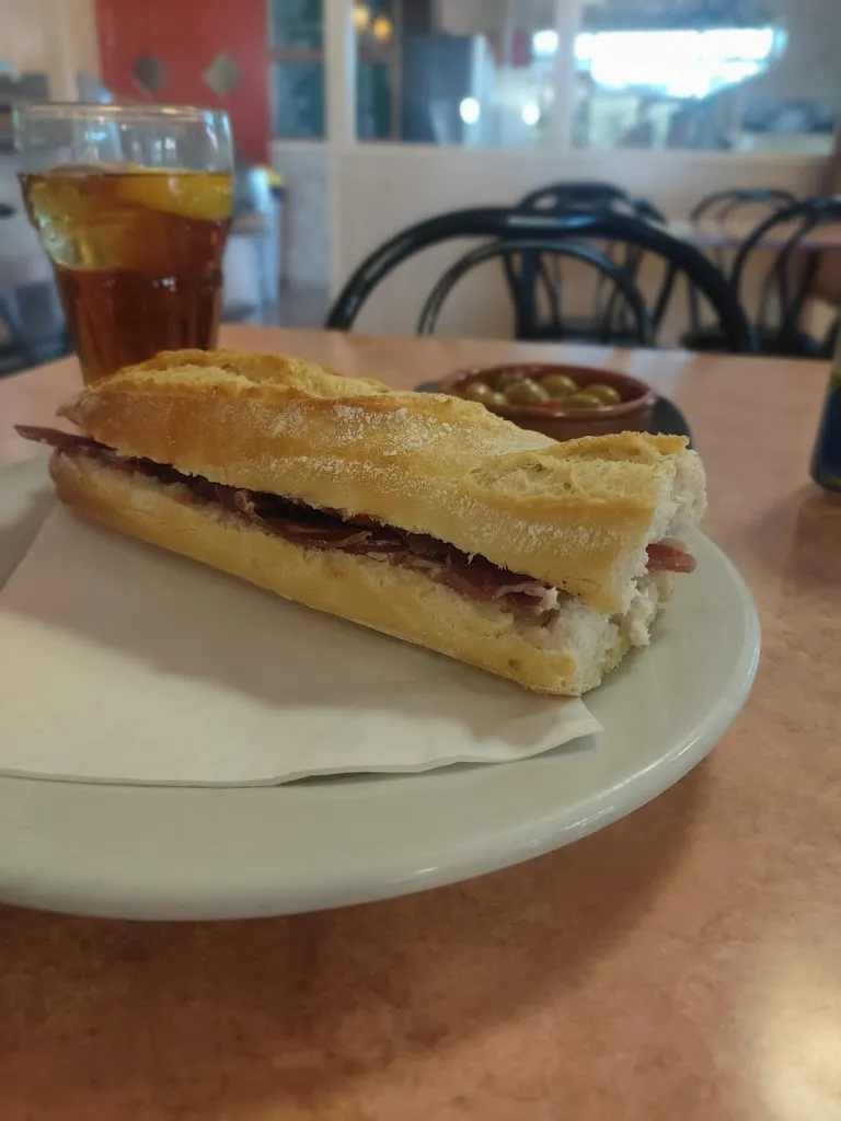 Restaurant Can Milans S.L._Montcada i Reixac_slider_image_3