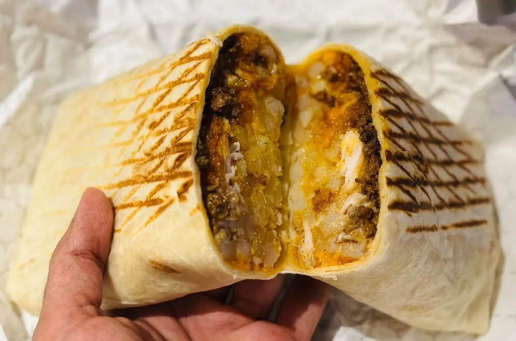 NOOR REHMAN AFRIDI_MR TACOS GRILL_Montcada i Reixac_review