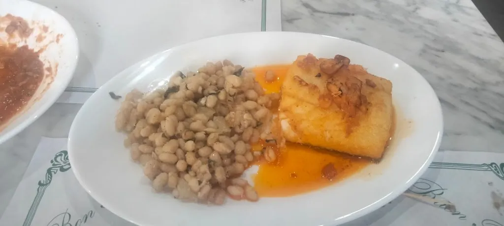 Francisco Martinez Alejo_Santo's Bar_Montcada i Reixac_review