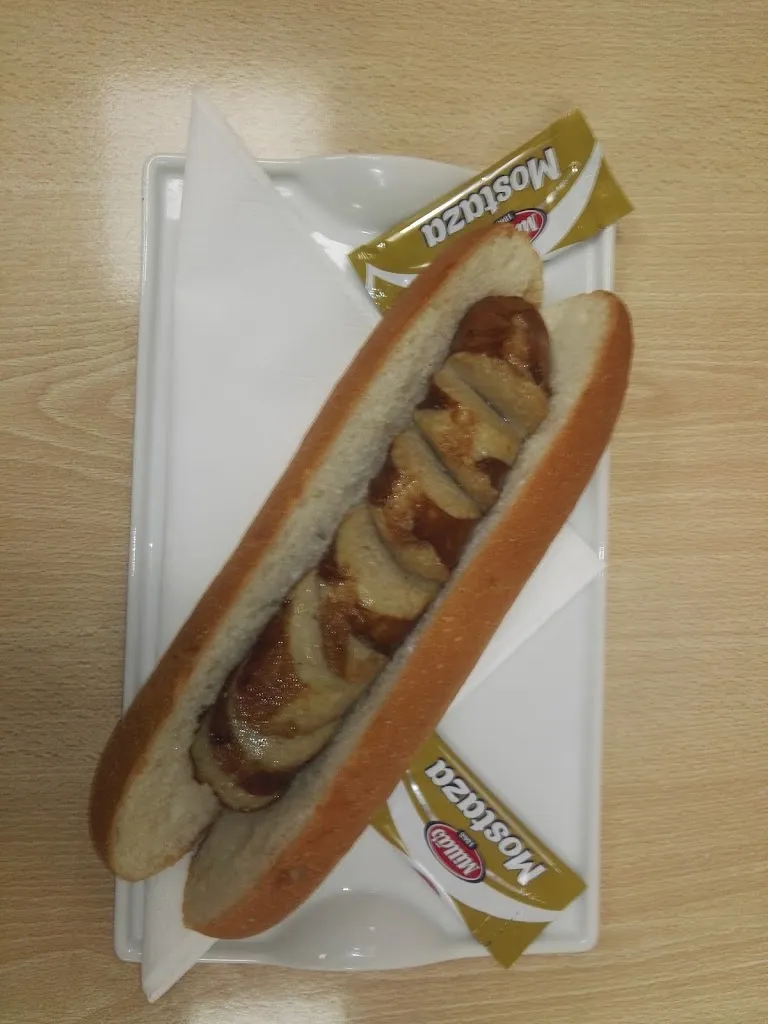 Menu_Frankfurt bar cafetería la family_Montcada i Reixac_image_8