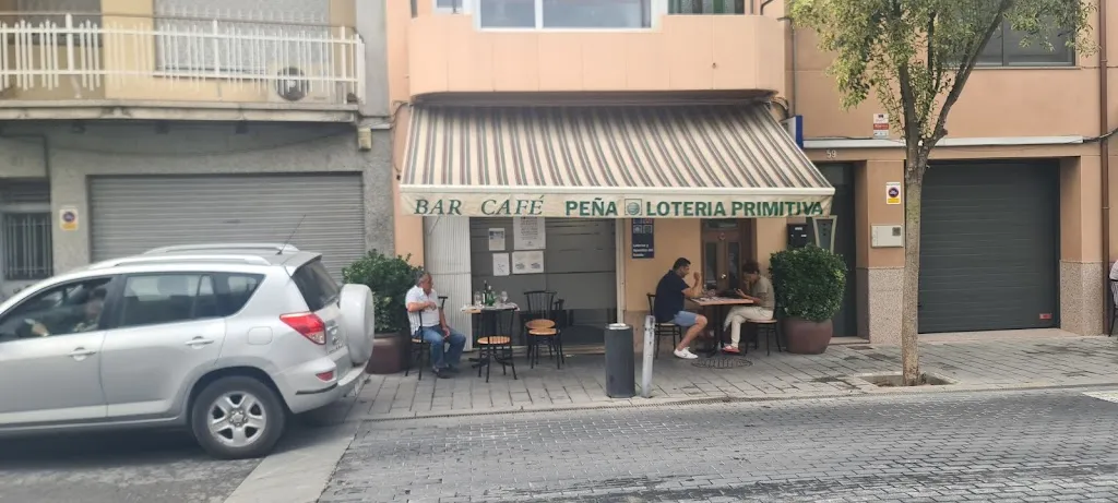 Tristan 46_Loterías y Bar café peña_Montcada i Reixac_review