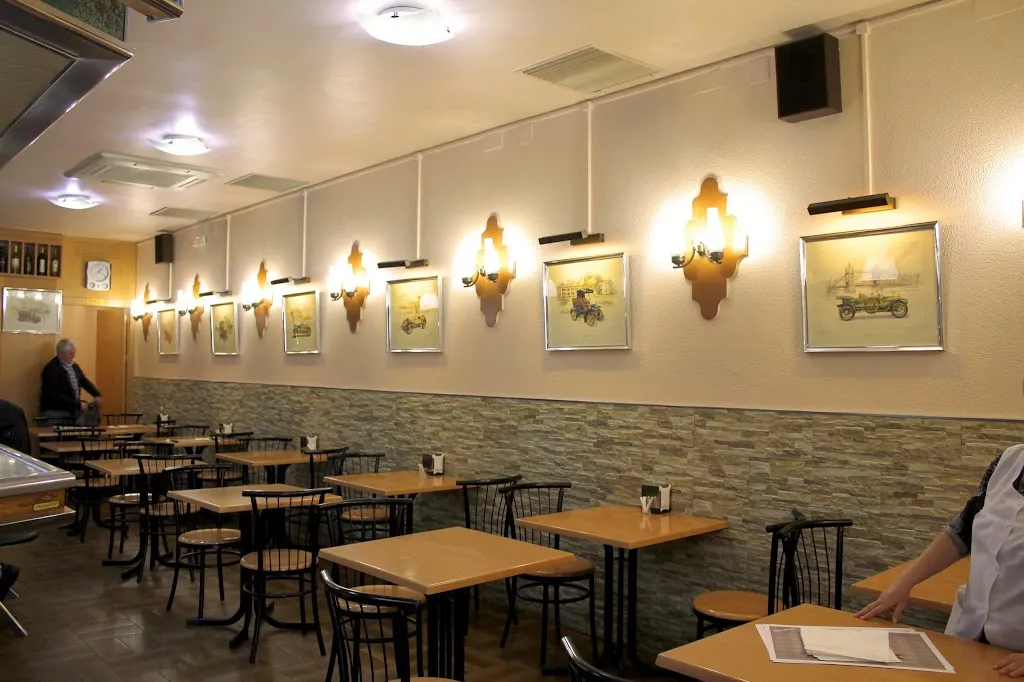 Loterías y Bar café peña restaurant in Montcada i Reixac