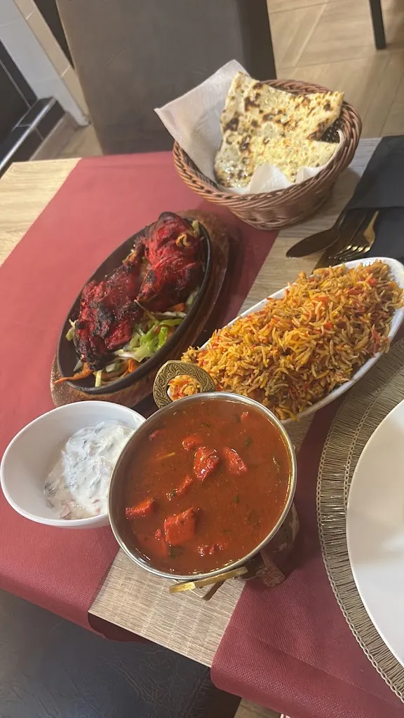 K._Indian Palace_Pineda de Mar_recensione