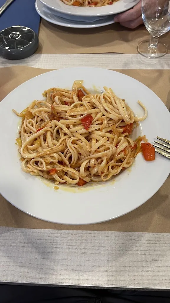 Joan Gomez Quintero_Ca la Valentina Pineda de Mar_Pineda de Mar_review