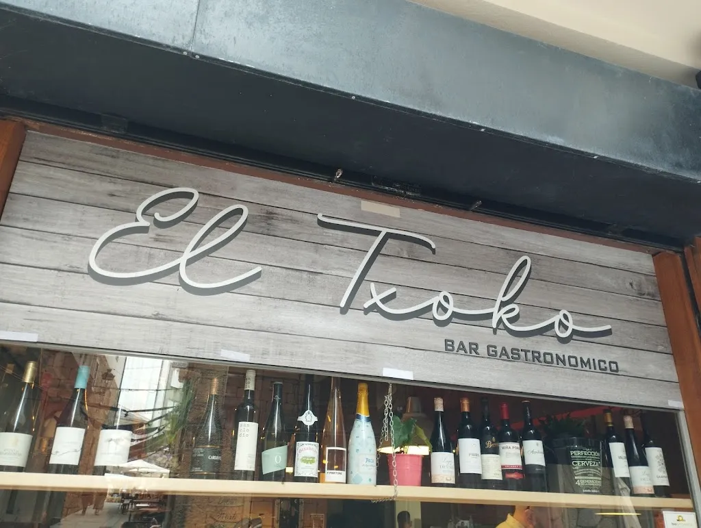 Ana Maria Guillan Barbeito_Restaurante El Txoko_Noia_review