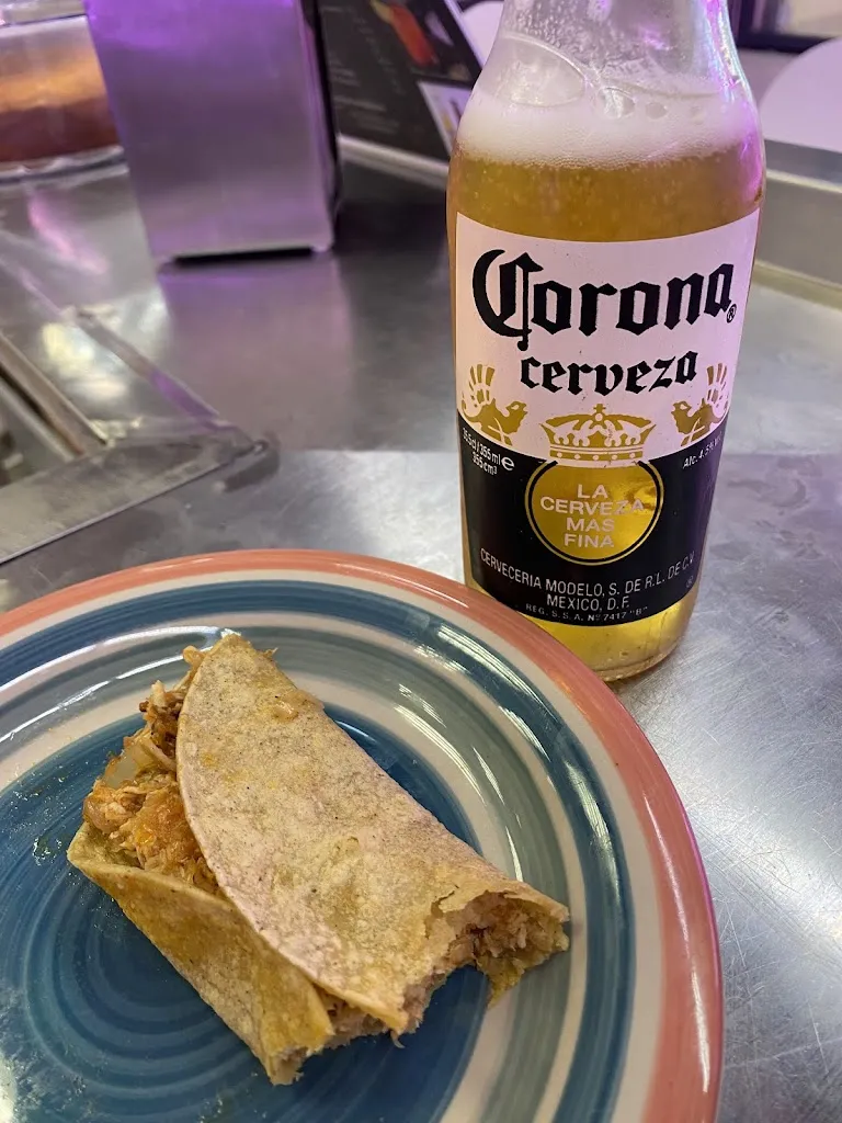 Aleja Leaño_Olivia Taco Bar_Pont de Vilomara i Rocafort El_review