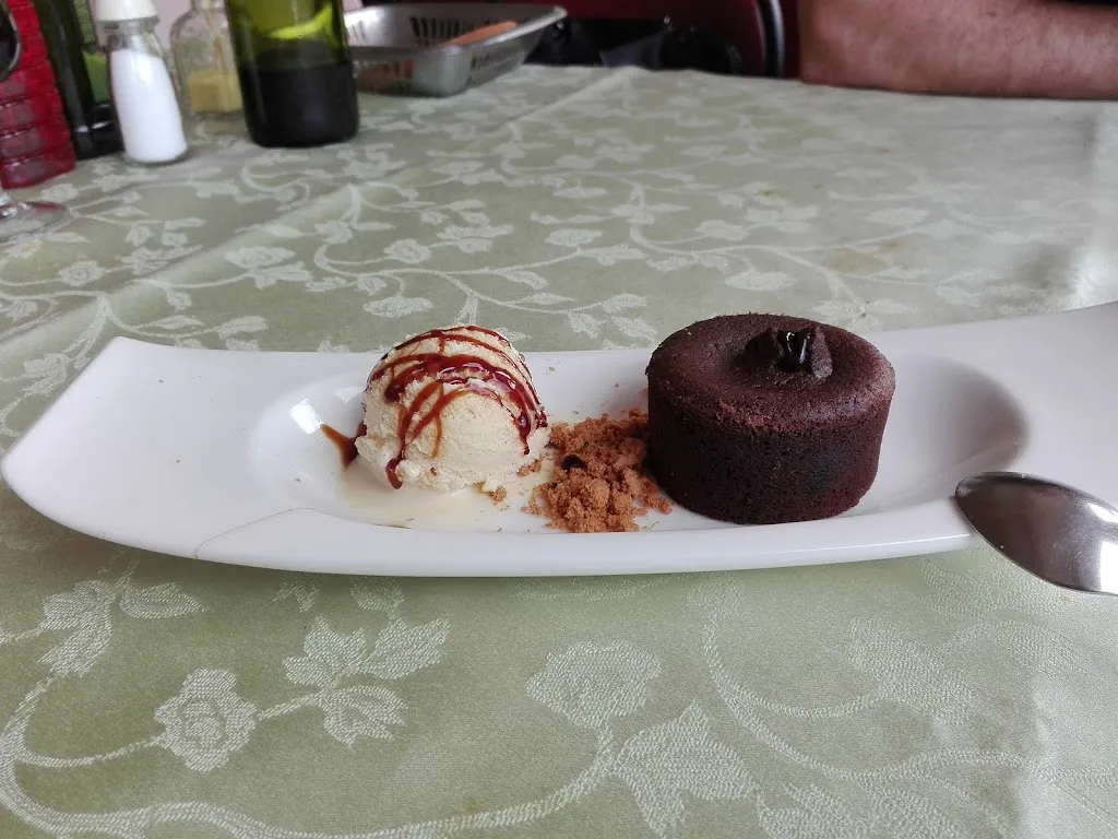 Restaurant Els Caçadors_Pontons_slider_image_2