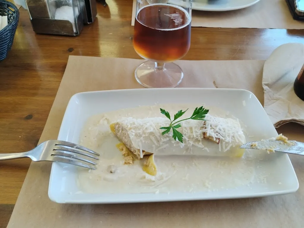 pep parera_Zona esportiva Cal Lila Bar Restaurant_Prats de Lluçanès_review