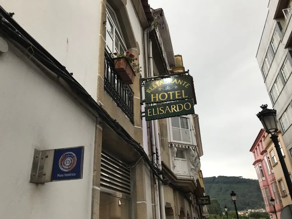 Cristopher Wall_Hotel Restaurante Elisardo_Noia_review