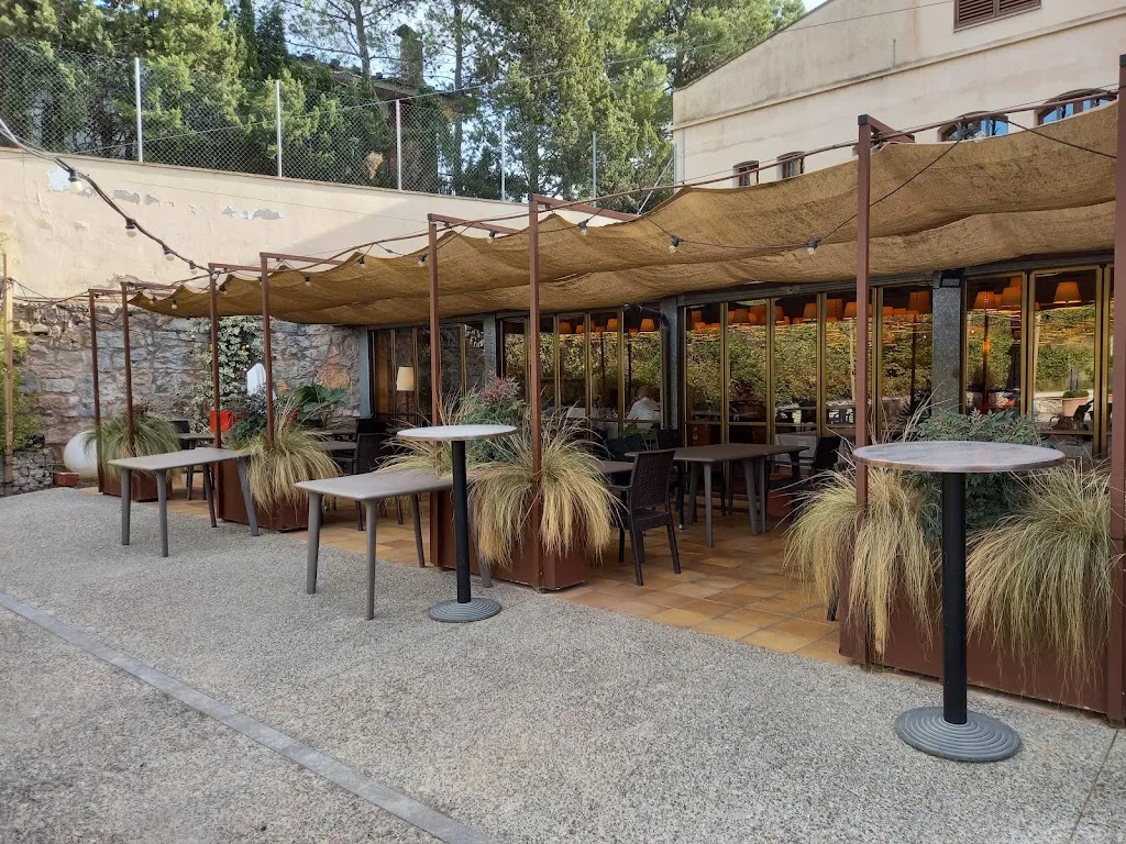 Cal Miliu restaurant in Rajadell