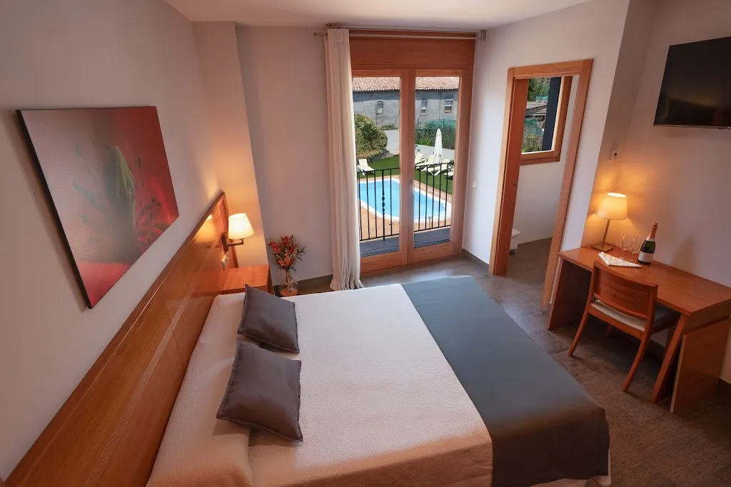 Apart-Hotel Cal Marçal_Puig-reig_slider_image_3