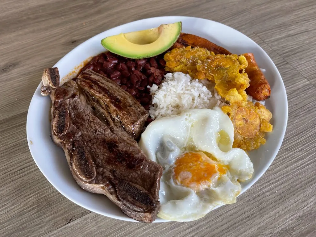 Menu_Bar La Llar (Puig-reig)_Puig-reig_immagine_5