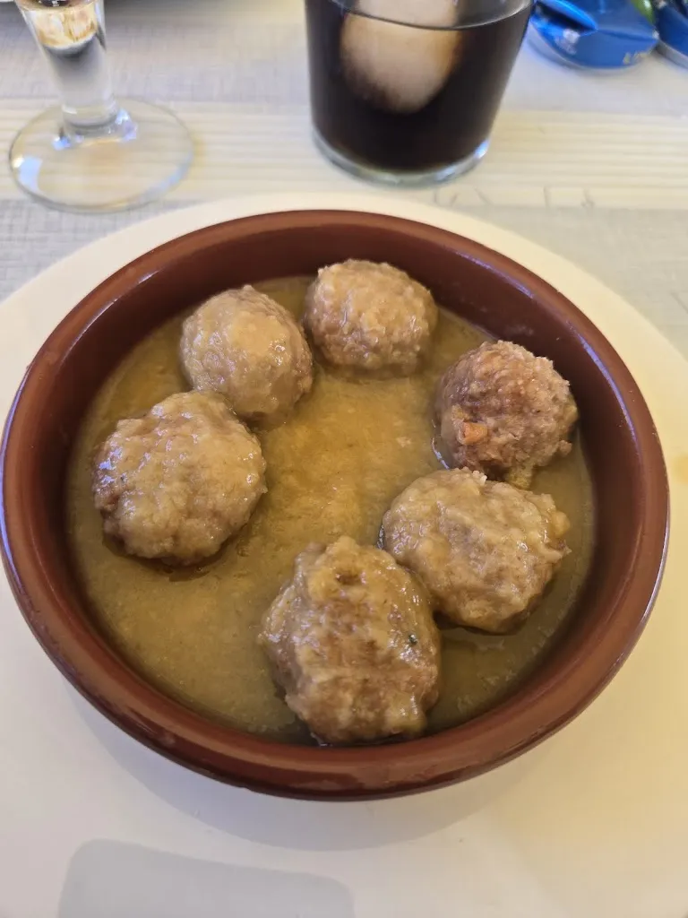 El Caliu ll restaurant in Rellinars