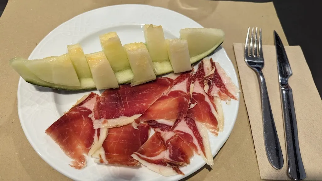 Bar - Restaurant THIANA_Roda de Ter_slider_image_3