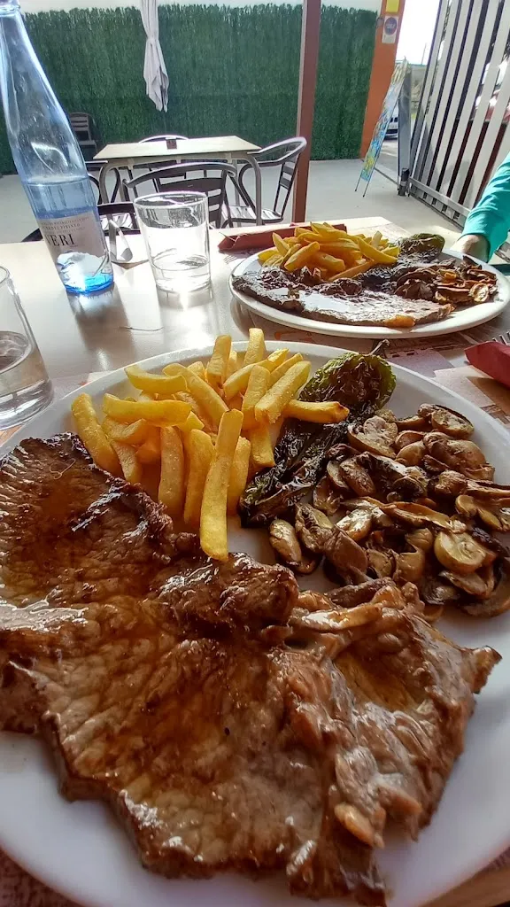 Pizzeria El Pont_Roda de Ter_slider_image_2