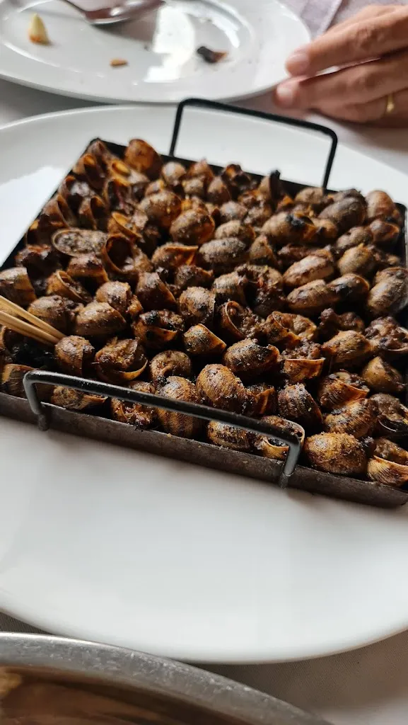 Menu_Restaurant Les Tres Alzines_Roca del Vallès La_image_6