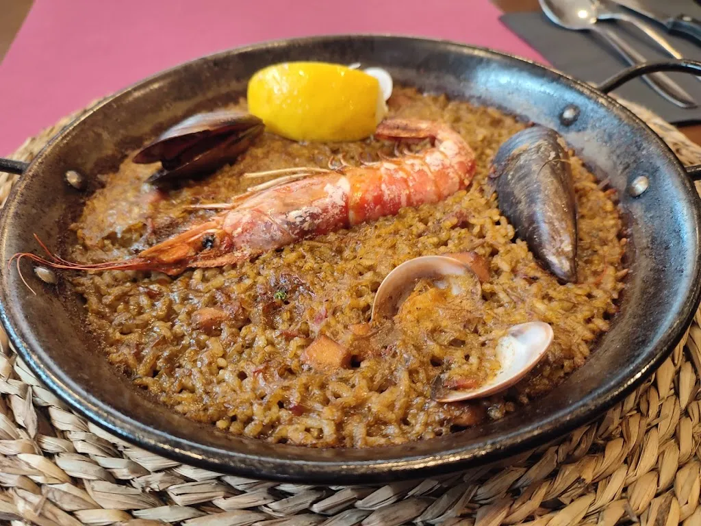 BRASERIA L'ARBECA LA ROCA restaurant in Roca del Vallès La