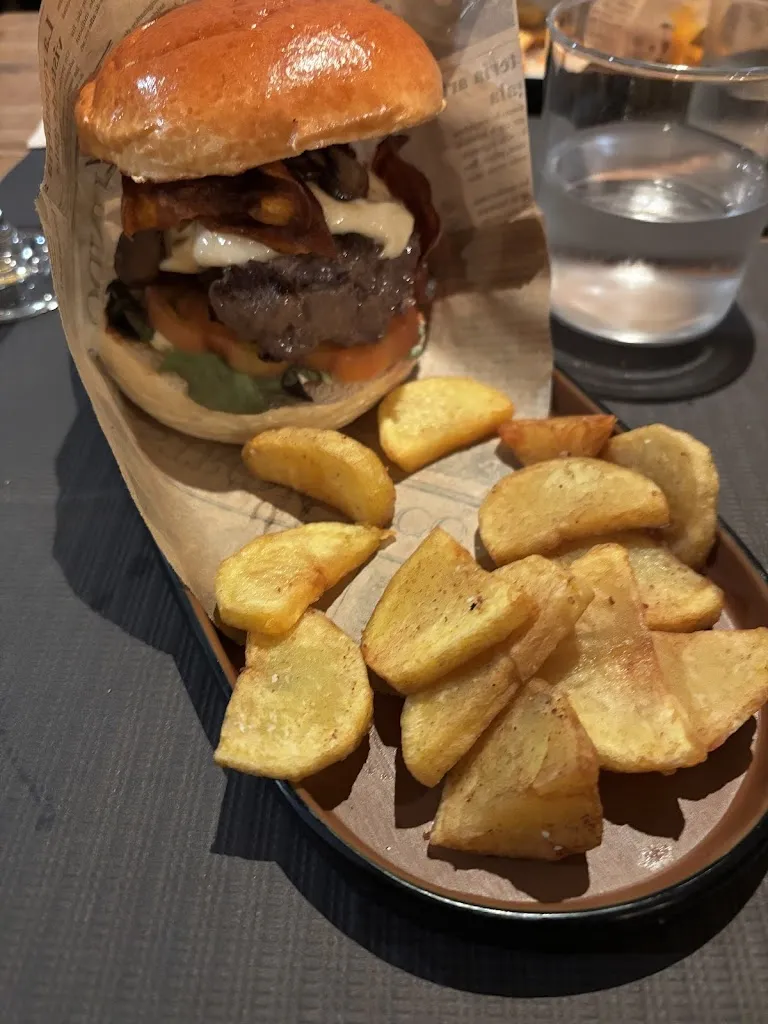 Els Caçadors_Roca del Vallès La_slider_image_3