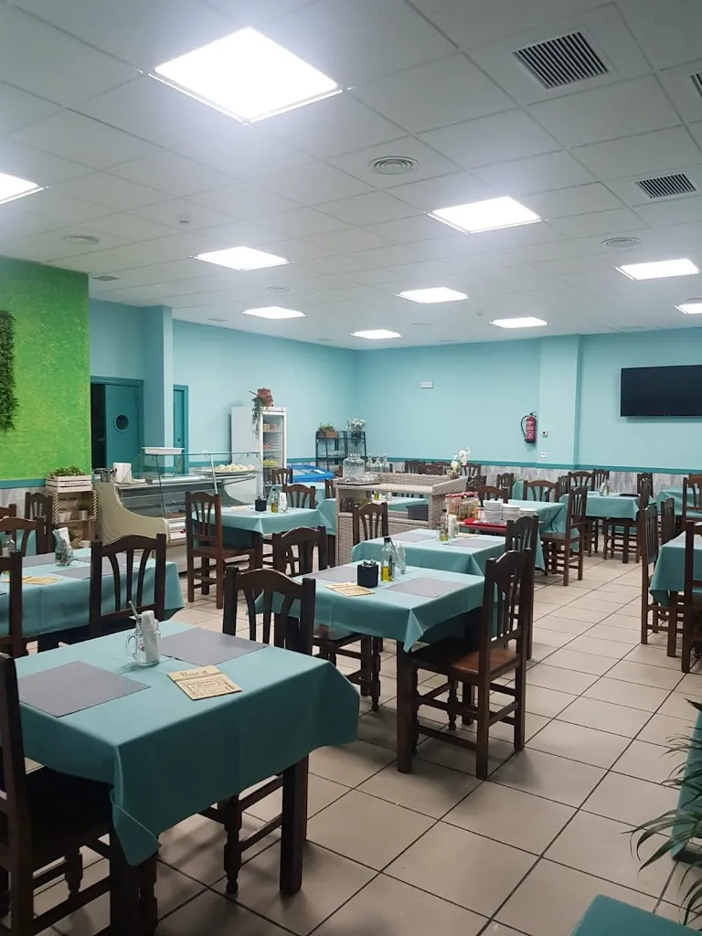 Cafetería Restaurante Roca restaurant in Roca del Vallès La