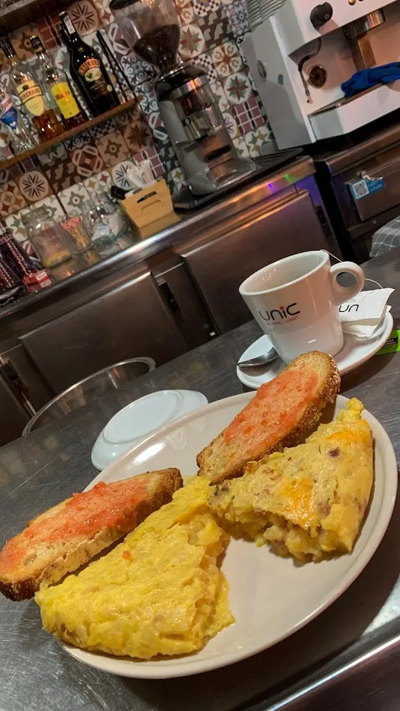 Andrei_La Loba_Ripollet_review