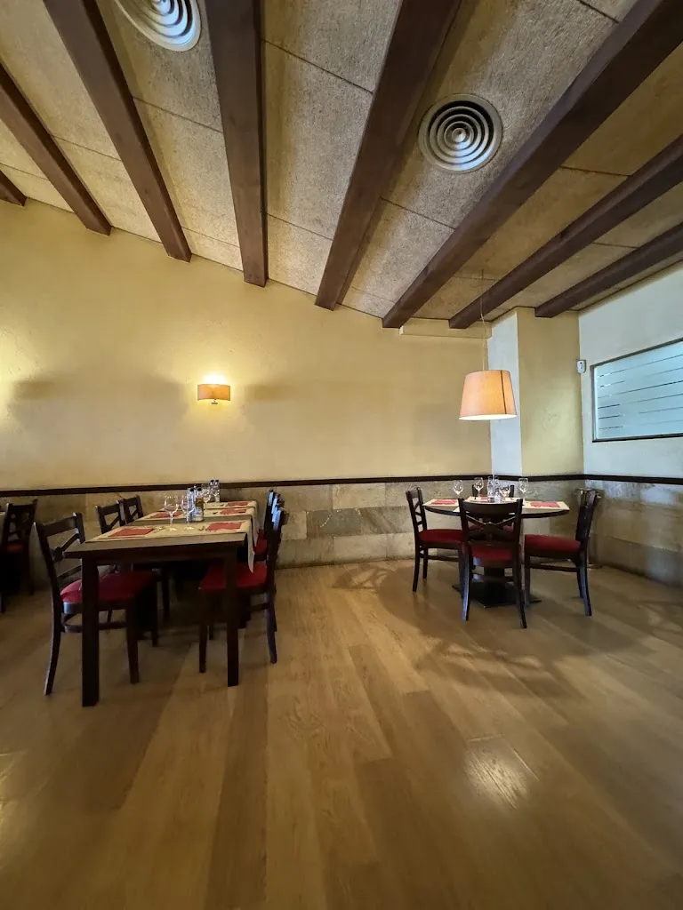 Restaurant Tiku restaurant in Ripollet