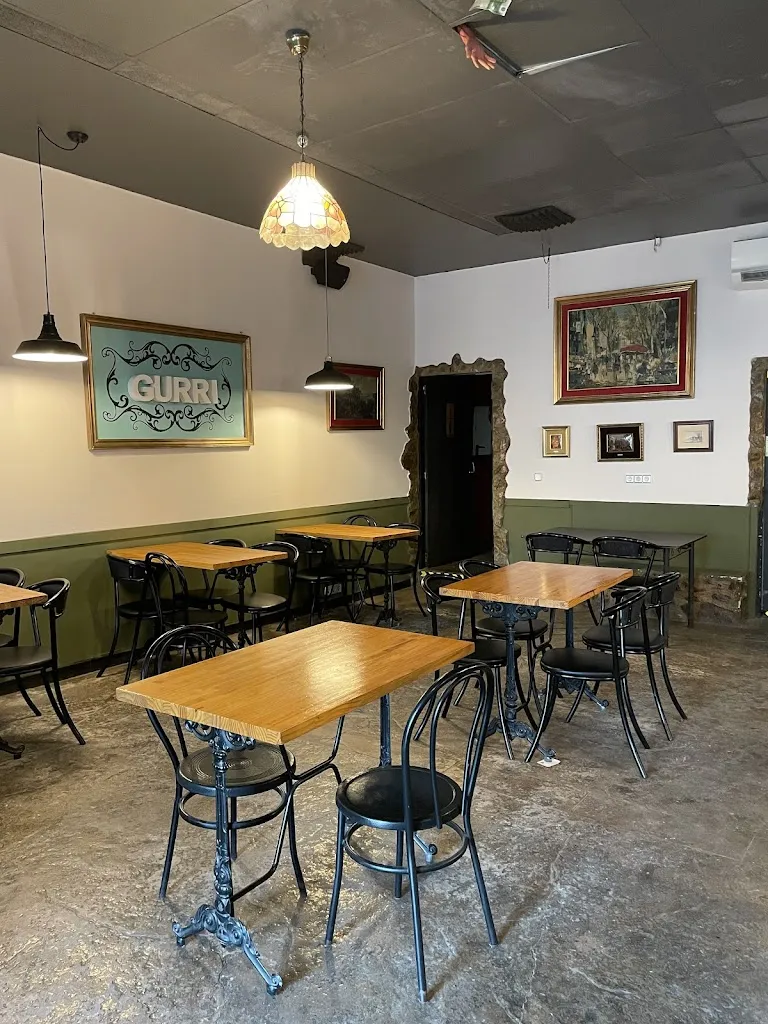 Gurri tavern restaurant in Ripollet