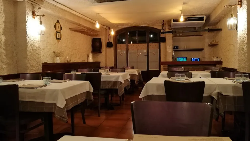 Restaurant Can Joan restaurant in Palau-solità i Plegamans